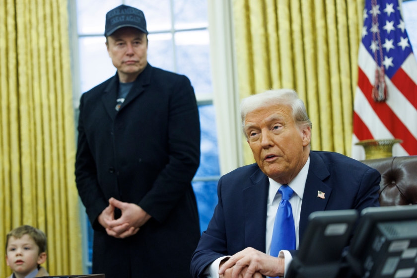 &Mu;ί&alpha; &epsilon;&pi;&omicron;&chi;ή &alpha;&nu;&alpha;&tau;&alpha;&rho;&alpha;&chi;ή&sigmaf; &kappa;&alpha;&iota; &kappa;&rho;ί&sigma;&epsilon;&omega;&nu;