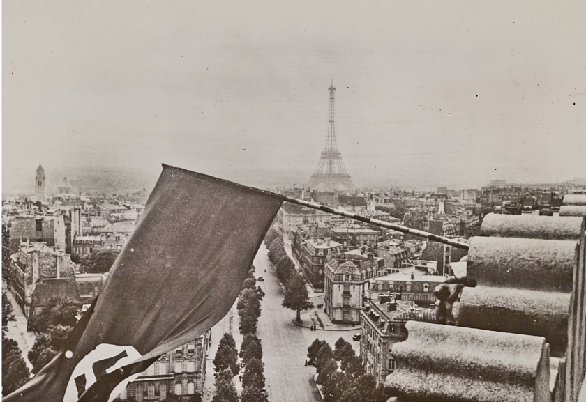 &Eta; &pi;&omicron;&lambda;&upsilon;&pi;&rho;&omicron;&sigma;&omega;&pi;ί&alpha; &tau;&omicron;&upsilon; &phi;&alpha;&sigma;&iota;&sigma;&mu;&omicron;ύ